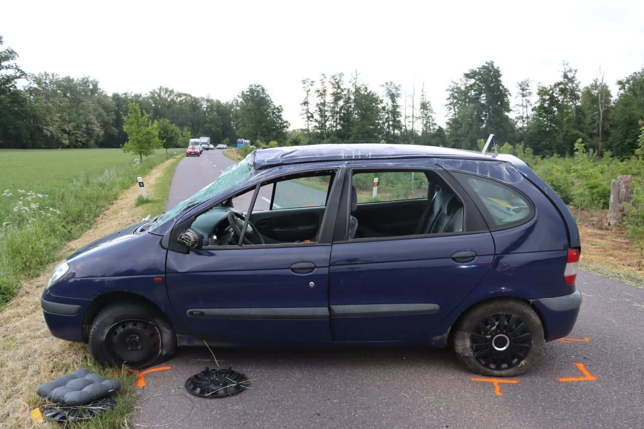 auto po nehodě (2).jpg