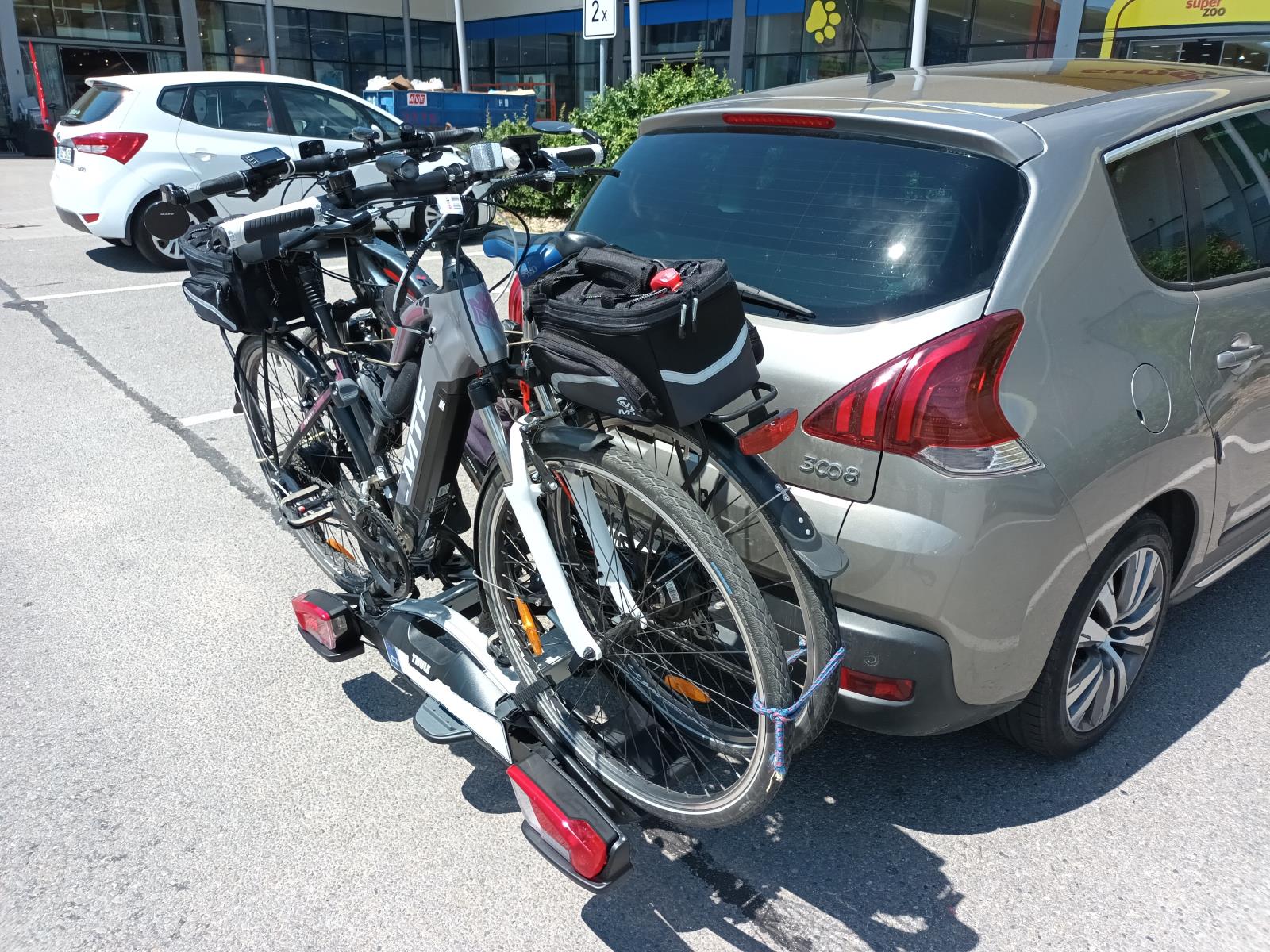 auto_neni_trezor