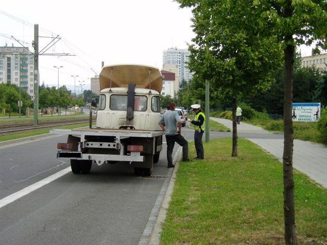 bezpecne1.jpg