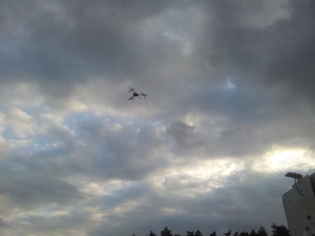 dron 2.jpg