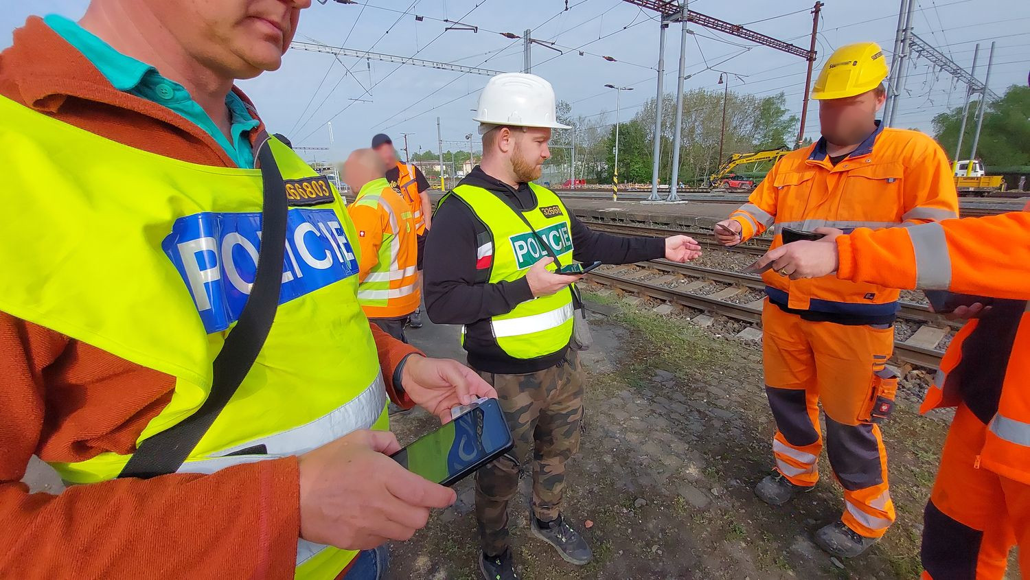 foto_cizinecká policie_05.jpg