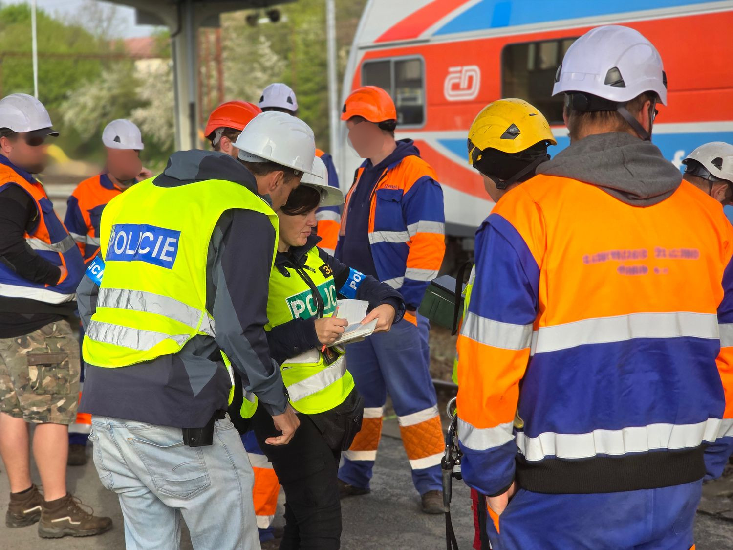 foto_cizinecká policie_06.jpg