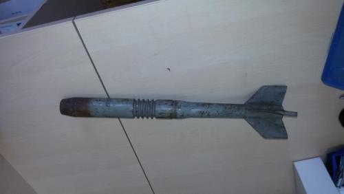 jádro podkaliberní střely ráže 125mm.jpg