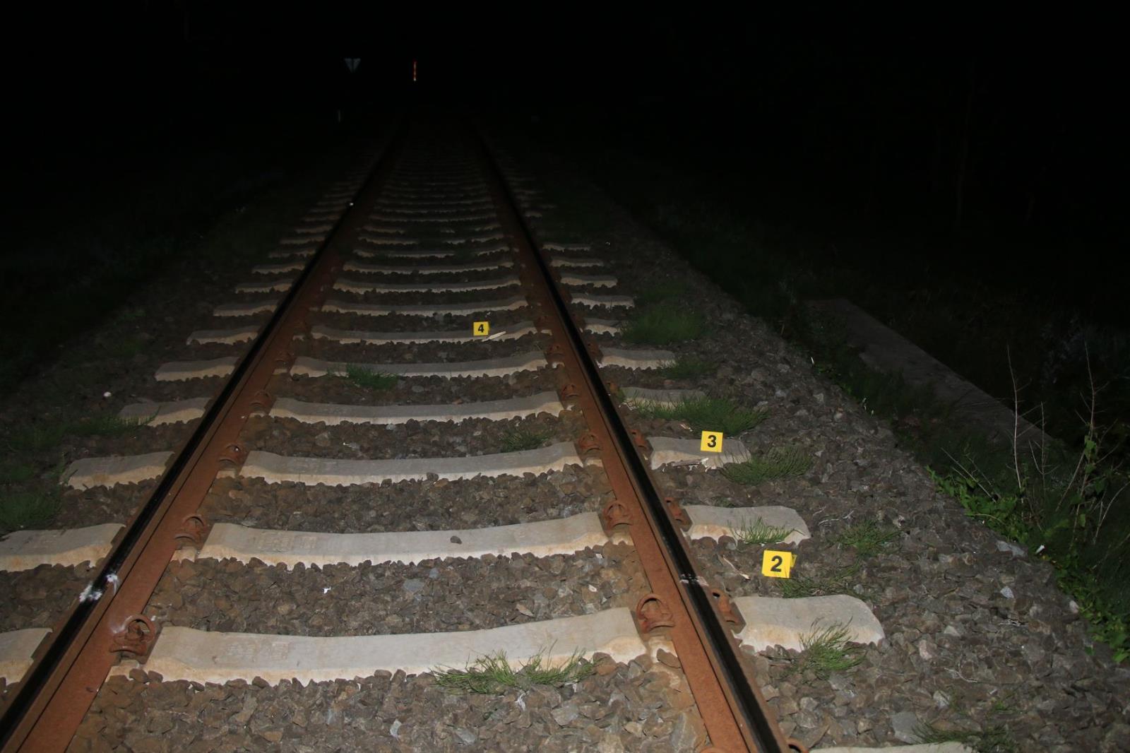 kameny na kolejnicích - obecné ohrožení