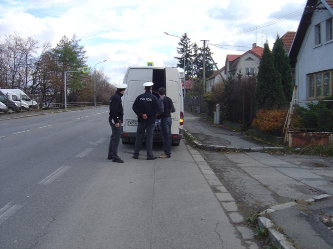 kontrola zavazadlového prostoru