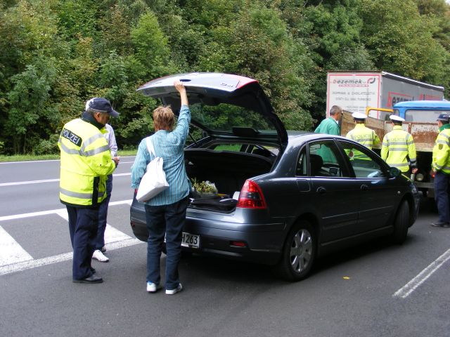 kontrola zavazadlového prostoru