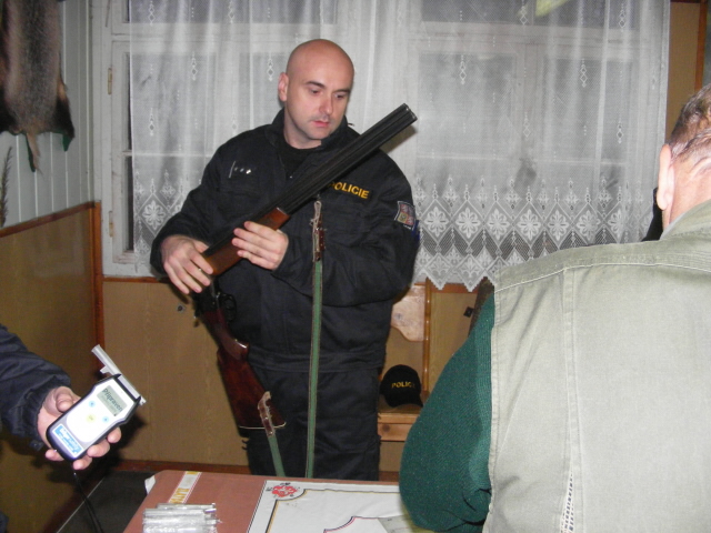 kontrola zbraně