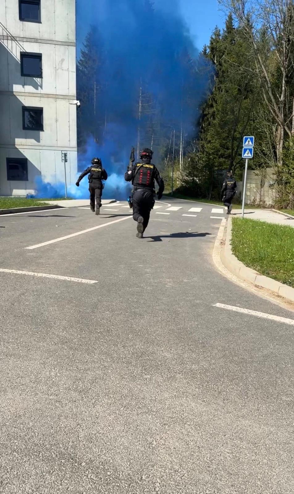 kurz velitel policie