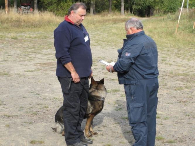 kynologove R. Houdek 9_09 uprav.jpg