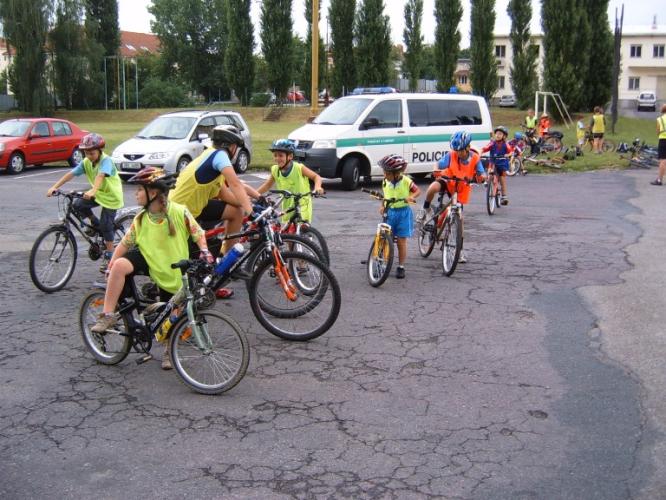 malí cyklisté