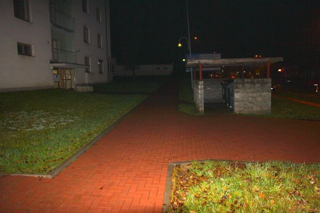 místo činu a zajištěný mobil