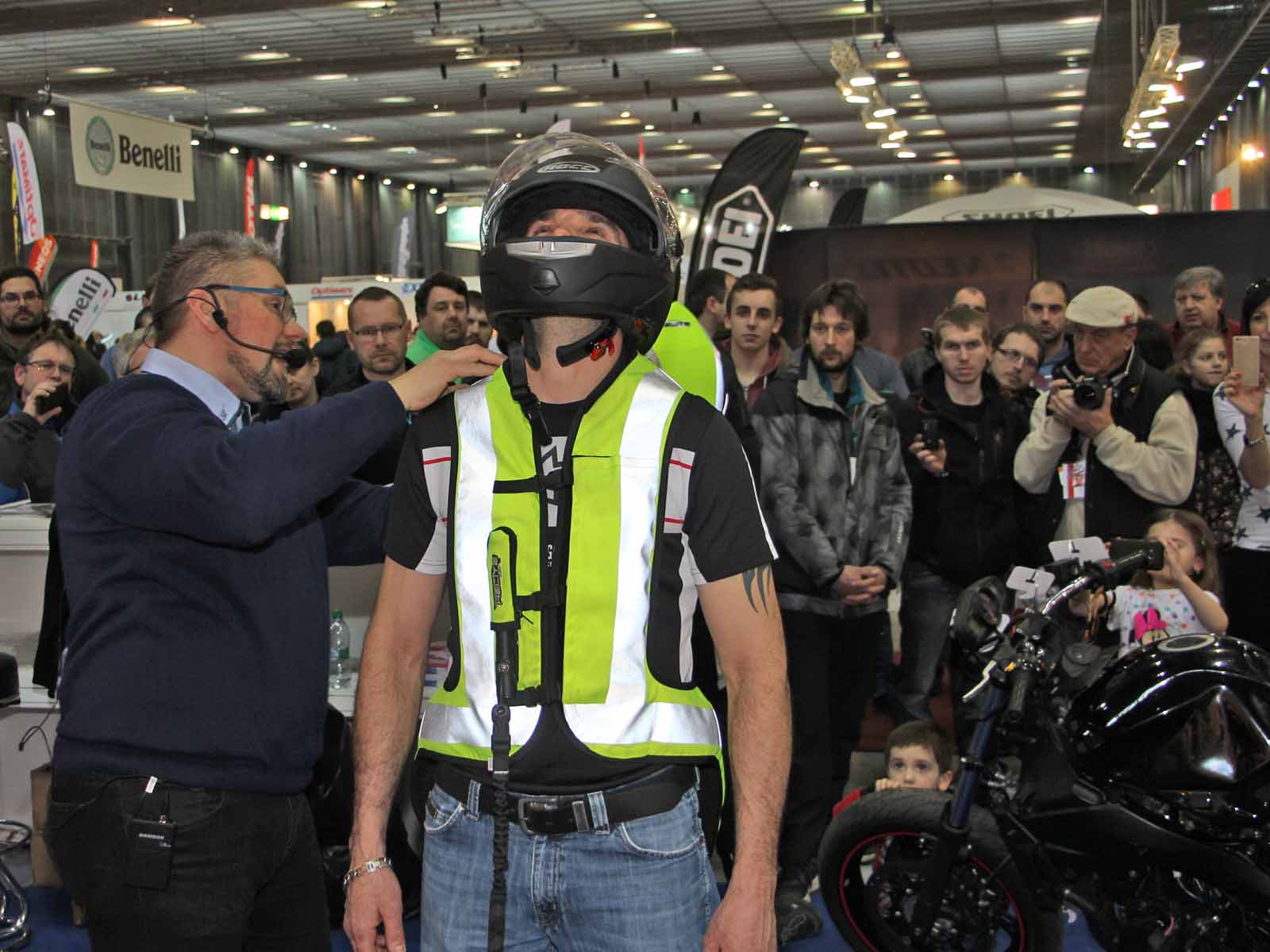 motosalon_1.jpg