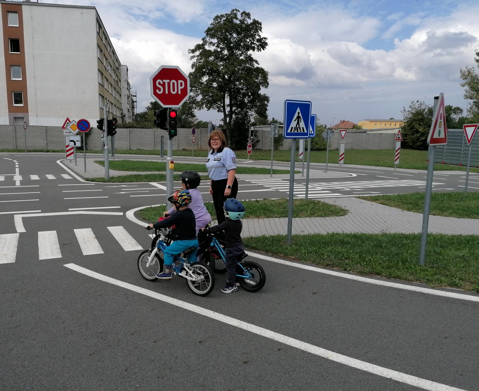 na dopravním hřišti