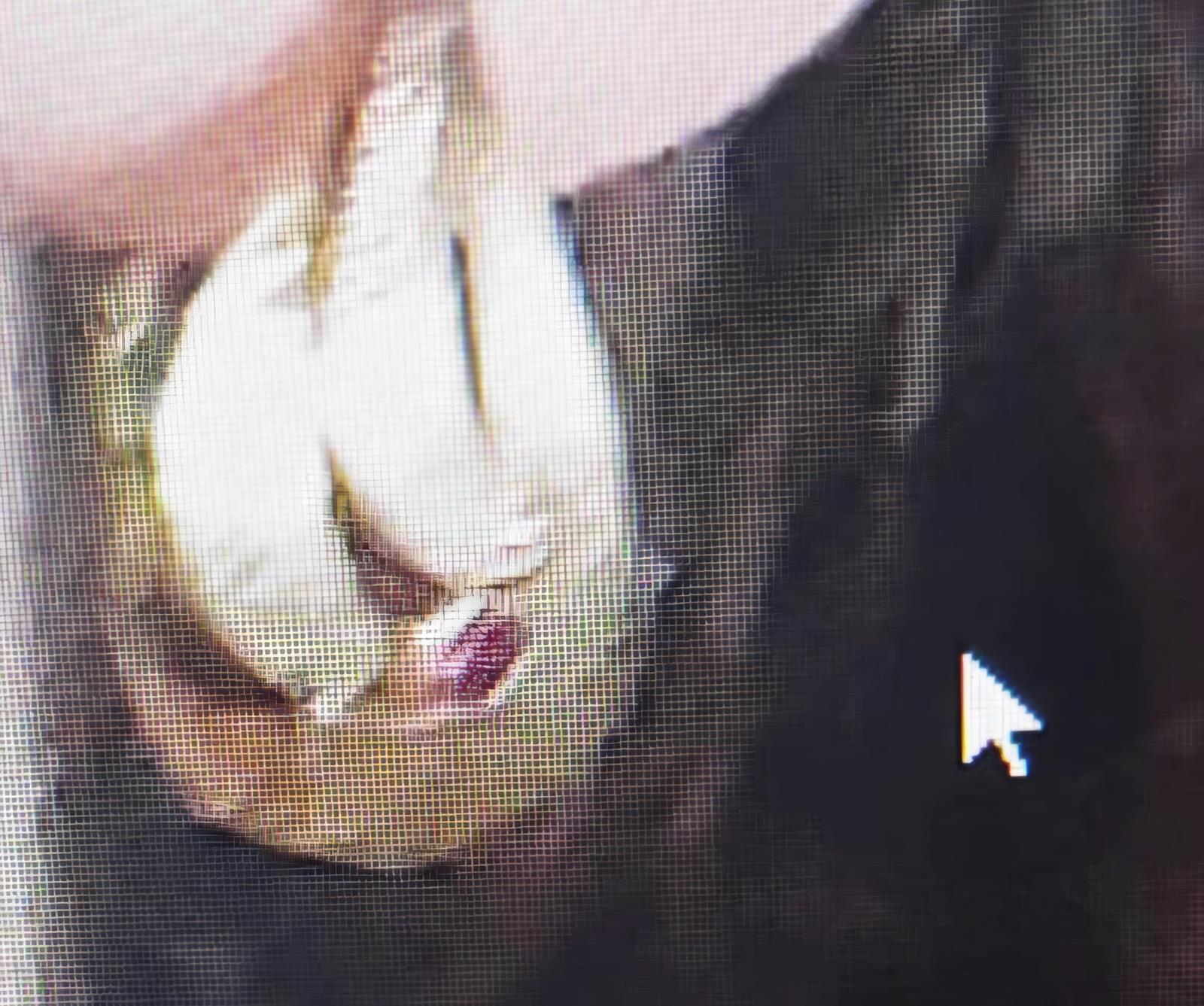 naušnice dcery oznamovatelky.jpg