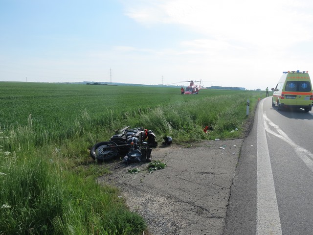 nehoda motorkáře