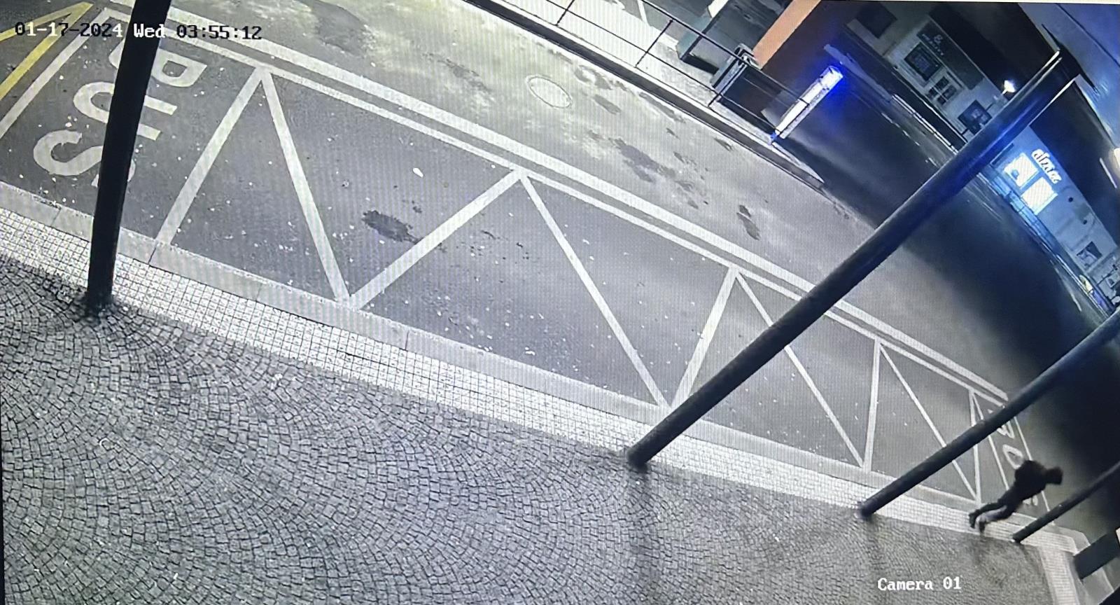 neznámé osoby na autobus. nádraží Benešov