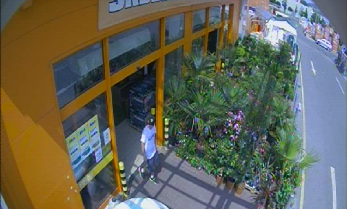 neznámý muž odcizil jízdní kolo