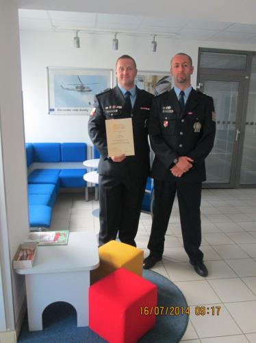 npor. Mgr. Bc. Roman Šípek (vlevo) a npor. Bc. Tomáš Svačina (1)