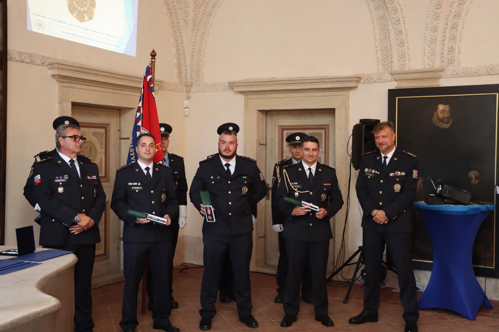 nprap. Radek Suda, prap. Jakub Zámečník, por. Tomáš Tříska.JPG