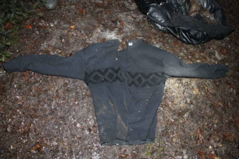 oblečení neznámé ženy