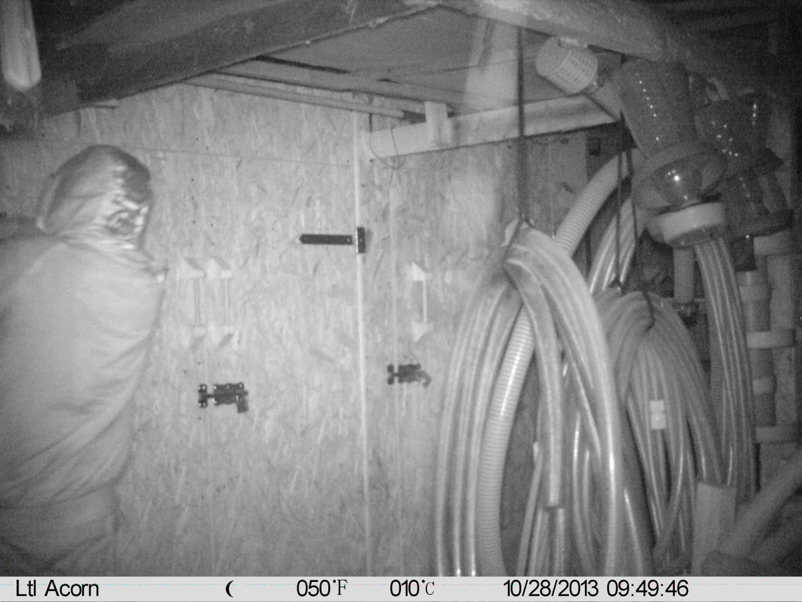 pátráme po totožnosti těchto mužů