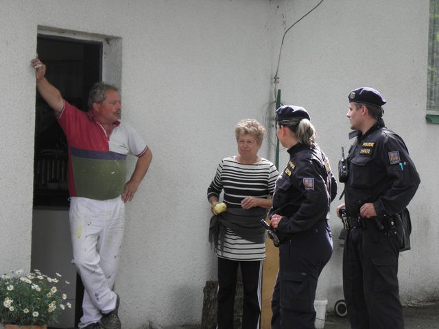 pátrání po hledaných osobách  13