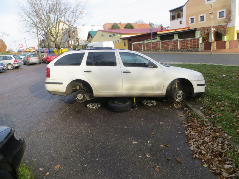 pneu_Ivančice (1).JPG