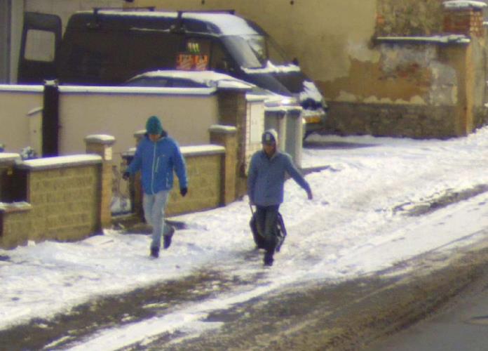 podezřelý a svědek