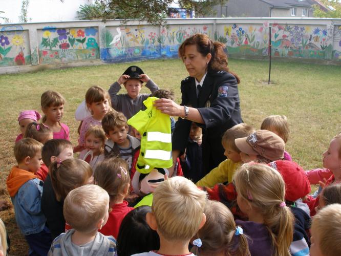 pol.pomůcky.JPG