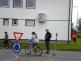 policisté dohlíží na dopravním hřišti