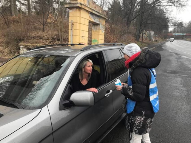 policisté v ulicích