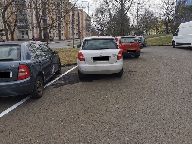 poškozené vozidlo