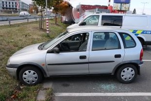poškozené vozidlo