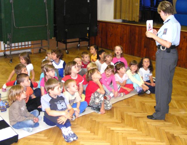 povídání o dopravních značkách