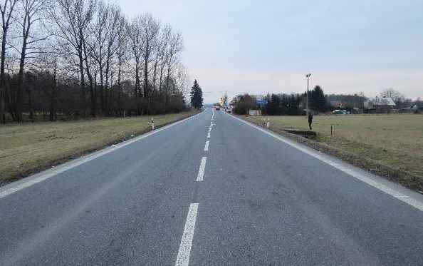 silnice I/11 - spadlý led