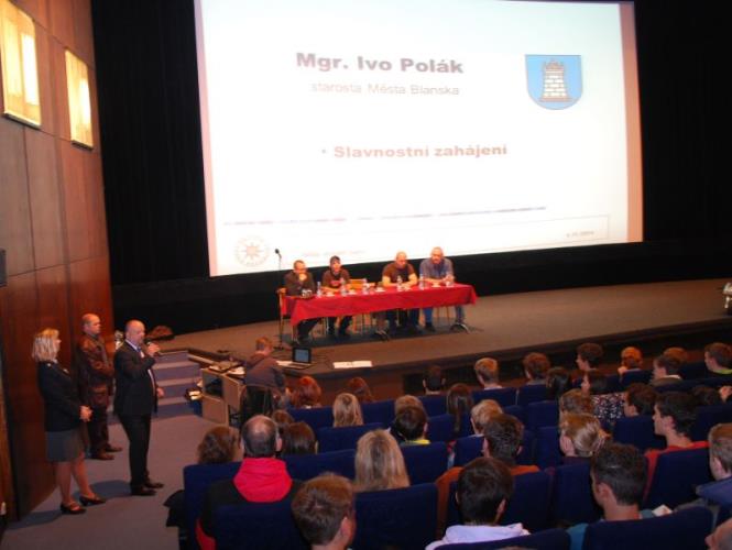 slavnostní zahájení Blansko.JPG