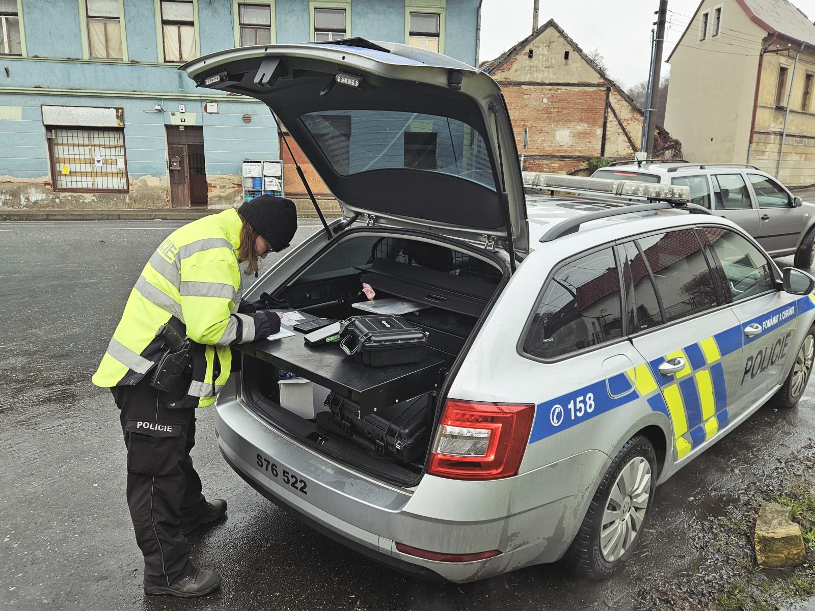 speciální kontrola