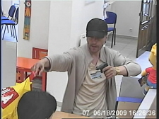 střílející lupič 3.jpg