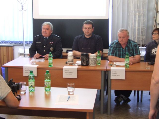 tisková konference 