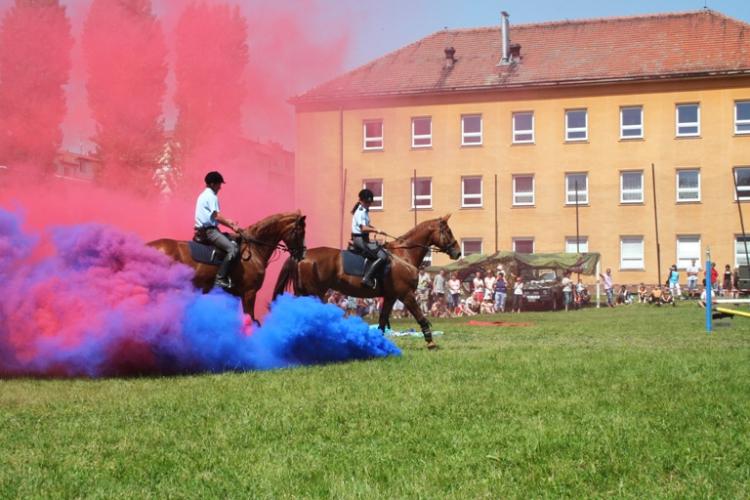 ukázka práce jízdního oddílu