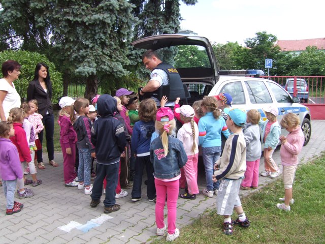 v mateřince