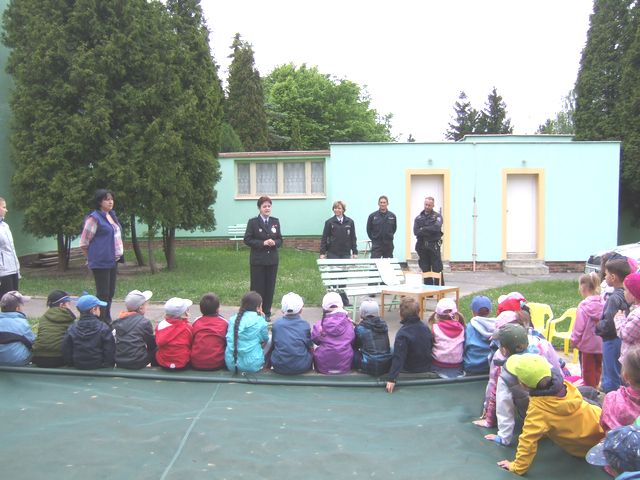 v mateřince 
