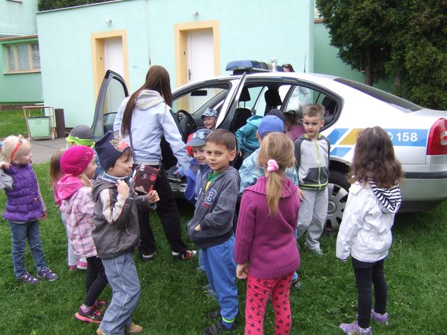 v mateřince 