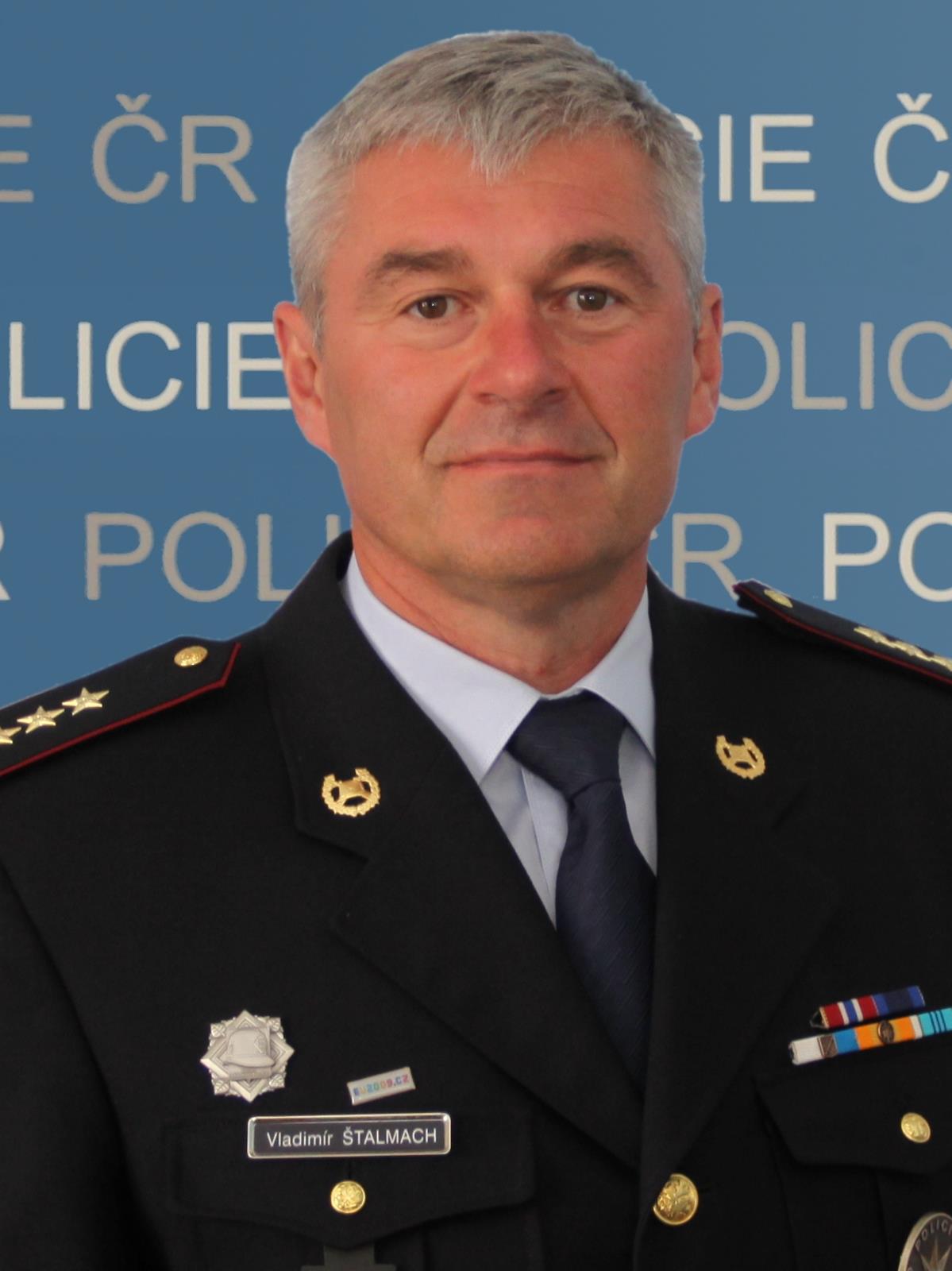 vlada_stalmach_120x180.JPG
