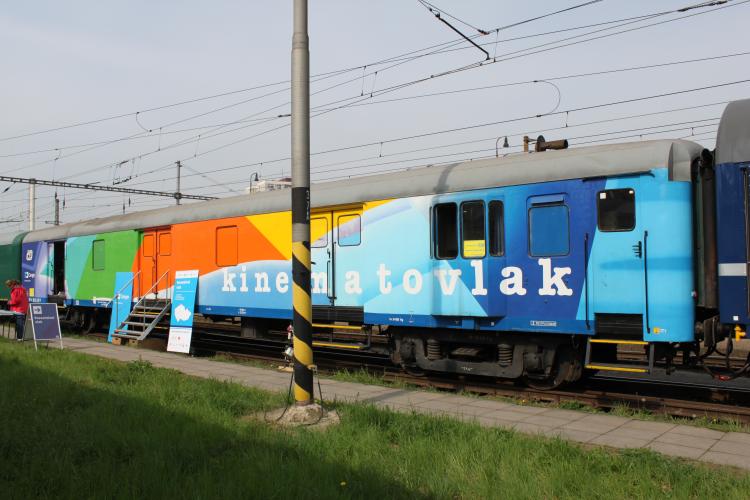 vlak 03
