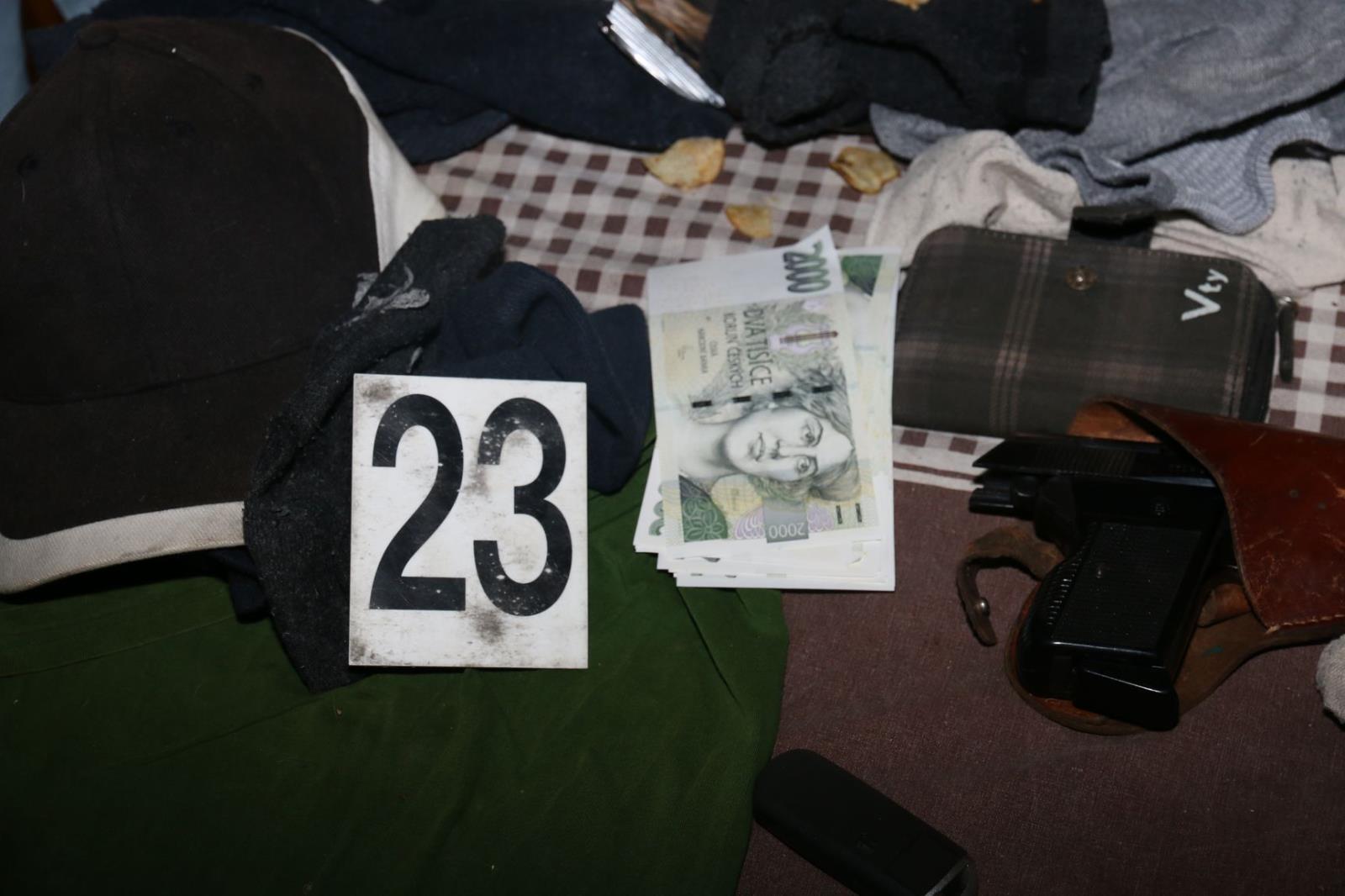 vloupání do rodinného domu Pilníkov