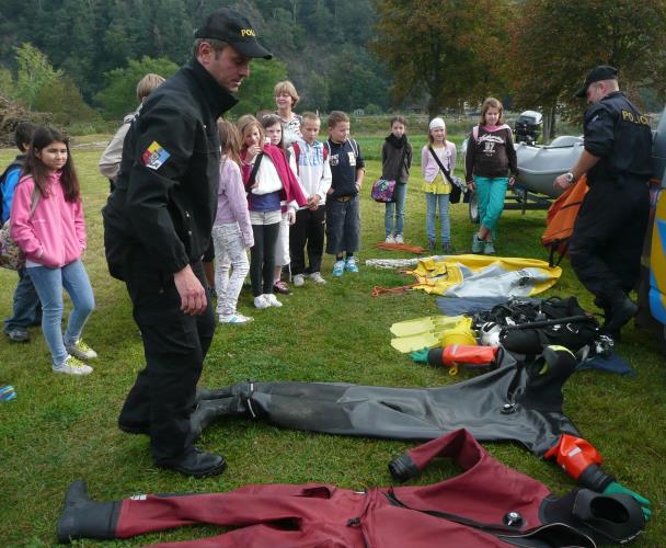 výstroj policejních potápěčů