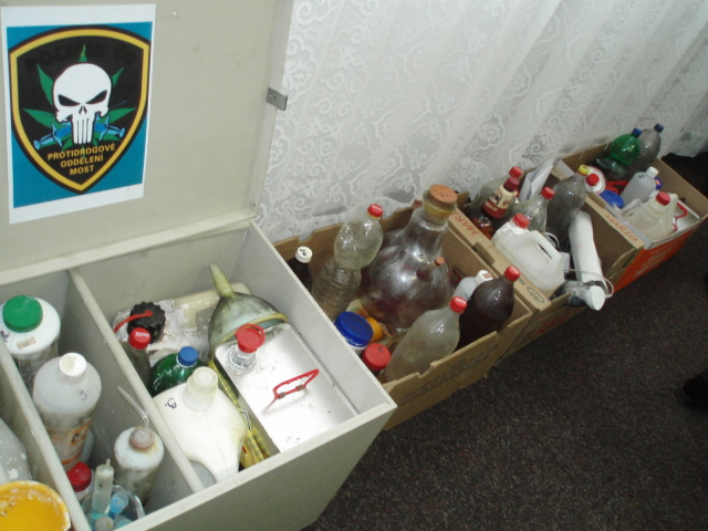 zajištěné laboratoře