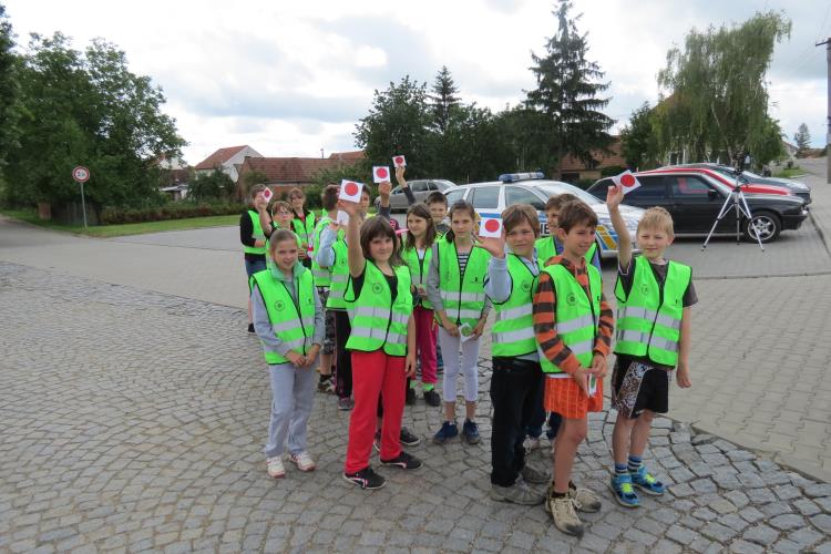 zamračený smajilík.jpg