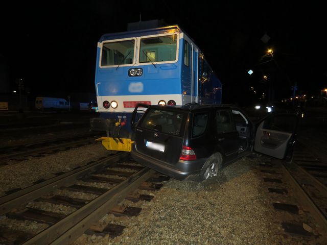 železniční přejezd